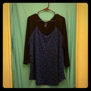 Torrid Tee-shirt
